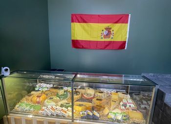 Фото Магазин по продаже сыров и деликатесов/уникальная продукция