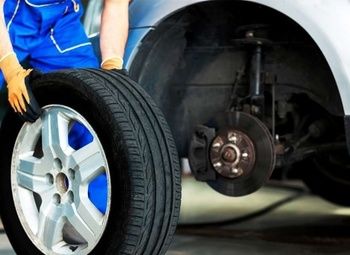 Шиномонтаж первая линия с большим авто трафиком 