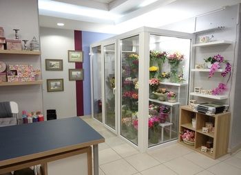 Фото Цветочный магазин с возможностью доставки