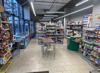 Фото Алкогольный магaзин 24/7 с алкогольной лицензиeй и ОOО