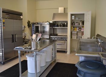 Кафе с кухней полного цикла 