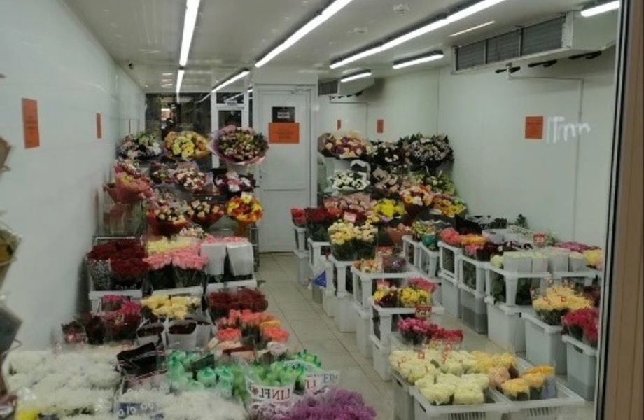 Фото 4 Действующий цветочный магазин без конкурентов с низкой арендой