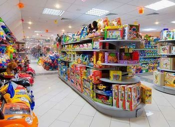 Магазин игрушек с трафиком