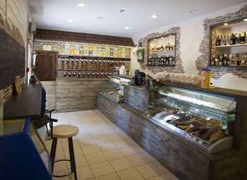 Фото Магазин разливного пива в спальном районе, близко к метро