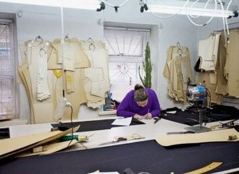 Фото Швейный цех с брендом и своим магазином