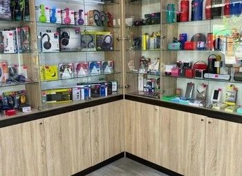 ПВЗ OZON c магазином по продаже аксессуаров