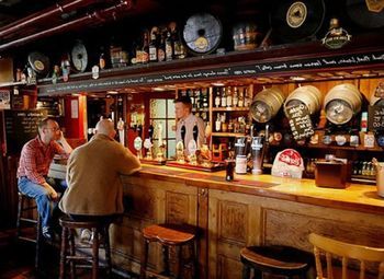 Бар на Рубинштейна / пивной паб