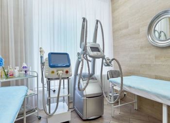 Космологическая студия / 3 аппарата 