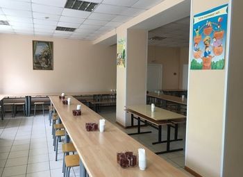 Фото 1 Столовая в густонаселенном районе