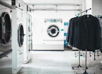 Пункт выдачи заказов химчистки в спальном районе