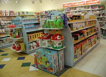 Фото 2 Магазин детских игрушек, в торговом центре