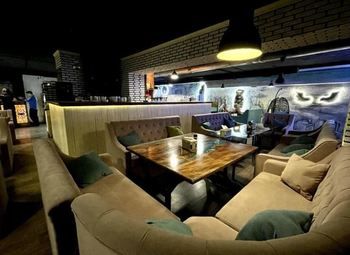 Лофт пространство- бар / центр города/ Прибыль 250000