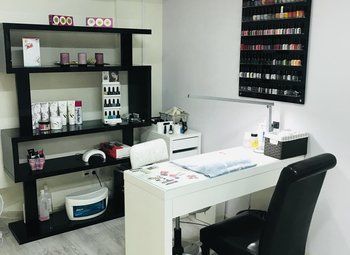 Фото 3 Маникюрная студия в центре Сосново