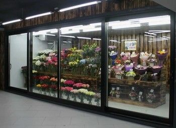 Фото 3 Цветочный магазин / В проходимом месте