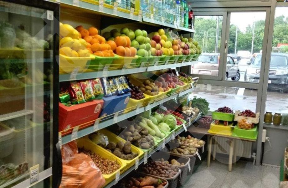 Фото 3 Продуктовый магазин в проходном месте, в жилом массиве