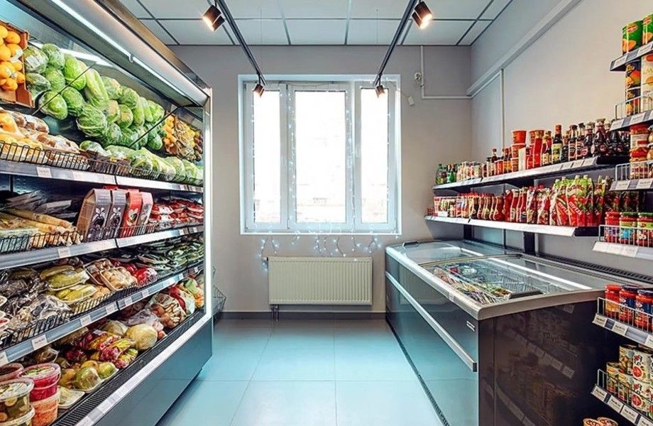 Фото 2 Продуктовый магазин в проходном месте, в жилом массиве