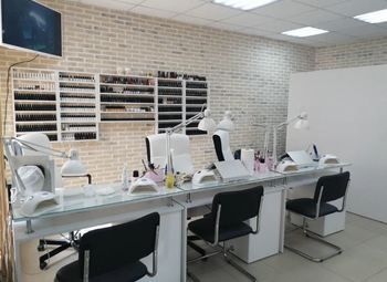 Студия красоты в центре города / Бьюти коворкинг