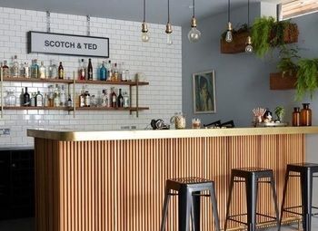 Кофейня в Кудрово/Низкая аренда, первая линия