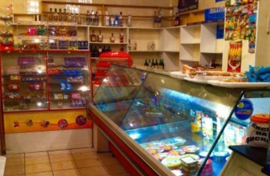 Фото 2 Продуктовый магазин и хозяйственных товаров