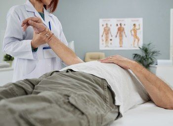 Фото 3 Медицинский центр с помещением в собственность