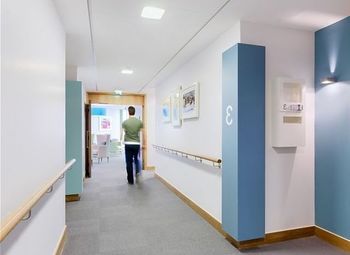 Фото 3 Медицинский центр/аренда