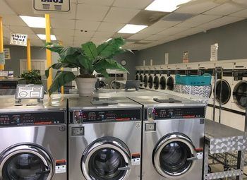 Фото 3 Прачечная с действующими договорами