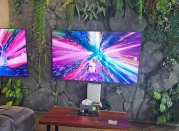 Два ресторана - кофейни, в центре Пхукета