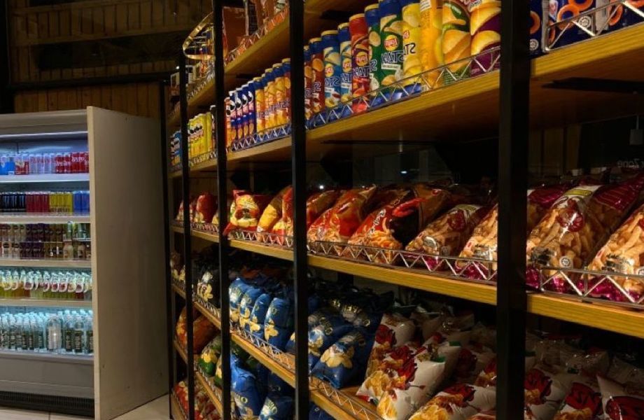Фото 2 Продуктовый магазин/работает до 2 ночи/существует более 5 лет
