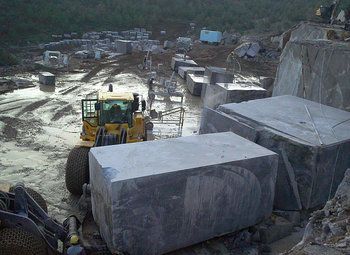 Гранитный карьер