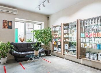 Действующий салон с низкой арендой / окупаемость до 12 месяцев