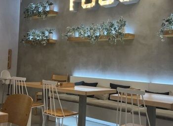 Фото 2 Уютная кофейня в ТЦ с крупным сетевым гипермаркетом