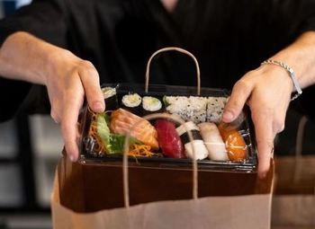 Доставка суши / дарк китчен 