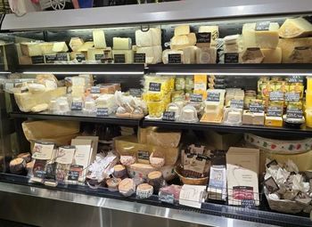 Гастроном деликатесов и сыров / В премиальном ЖК