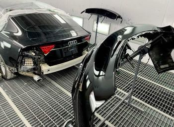 Оборудованный автосервис с малярным цехом