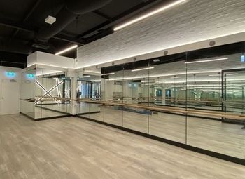 Фото 3 Топовая сеть студий для танцев