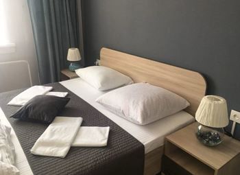 Отель 8 номеров в центре/ санузлы в номерах