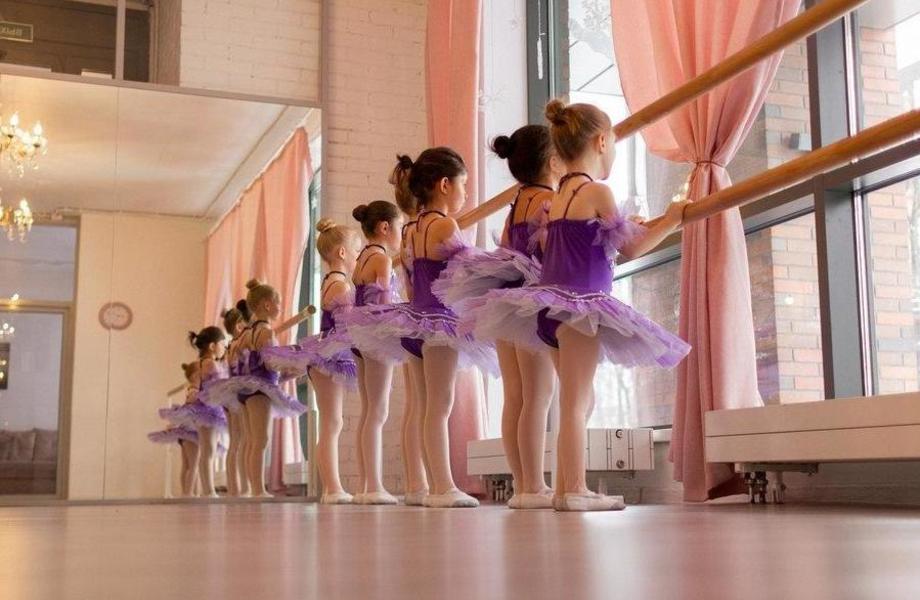 Фото 2 Школа балета для детей в шикарном районе