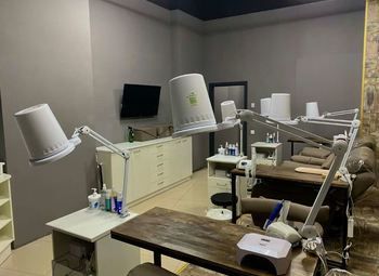 Салон красоты / 3 отдельных кабинета с мокрыми точками