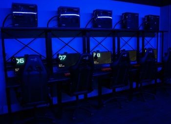 Компьютерный клуб/раскрученные социальные сети/низкая аренда