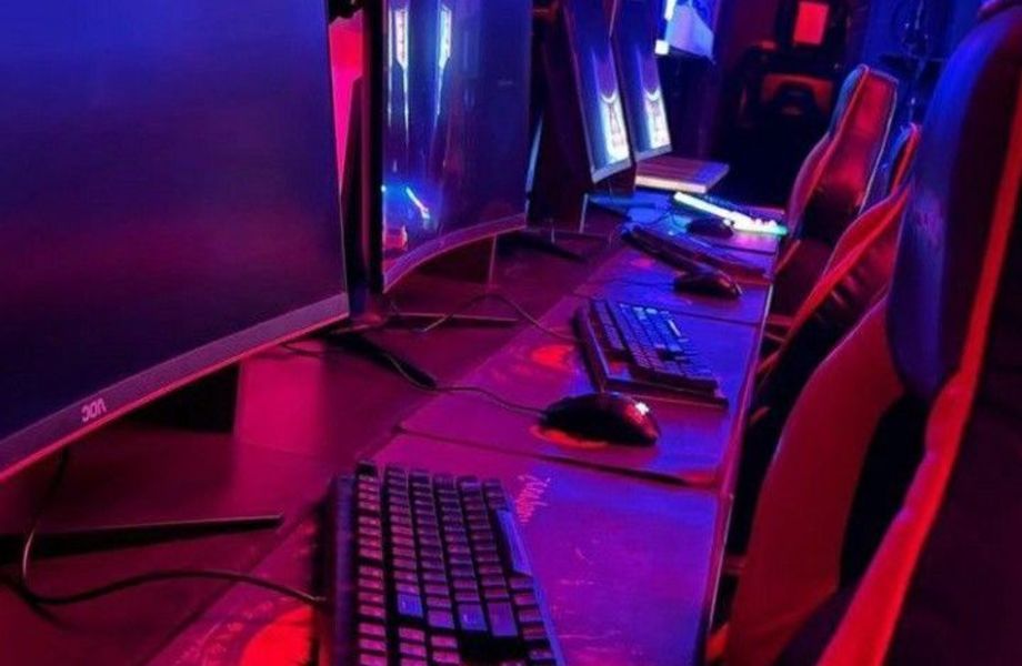 Фото 2 Компьютерный клуб с новым оборудованием в крупном ЖК
