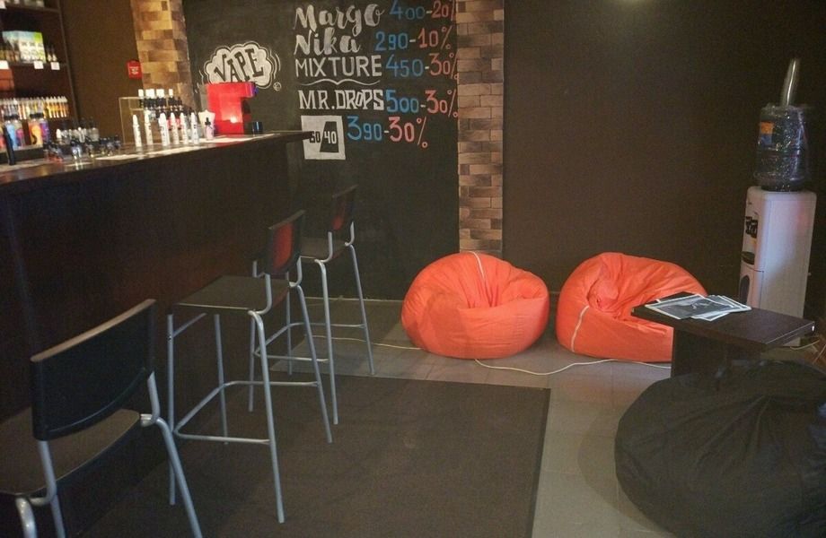 Сеть Vape Shop-bar из трёх магазинов / Товарный остаток