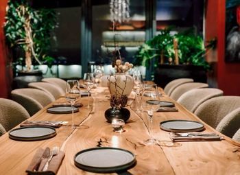 Ресторан на Васильевском острове / 45 посадочных мест