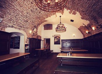 Фото 2 Атмосферный ресторан многонациональной кухни в центре