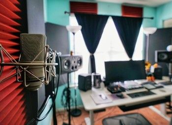 Известная школа вокала в центре