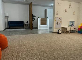 Лофт-пространство для праздников / Брони на месяцы вперёд