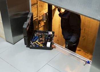 Сервисная служба по обслуживанию лифтов