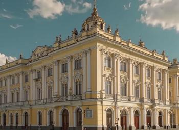 Отель в центре города с прибылью 400 000 рублей