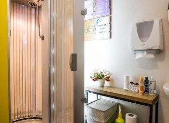 Студия загара в центре города / Высокая прибыль / Постоянные клиенты