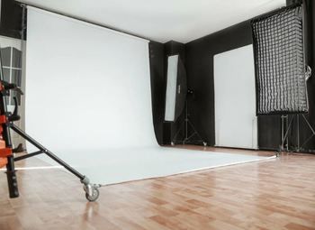 Интерьерная фотостудия для красивых фотосессий 