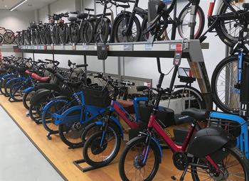 Магазин электровелосипедов с большим ассортиментом.